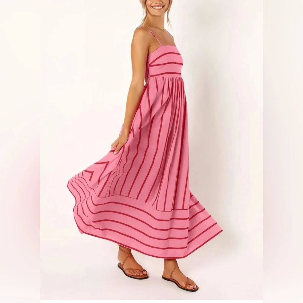 Elegant Pink Striped Maxi Dress - Picture 4 of 6